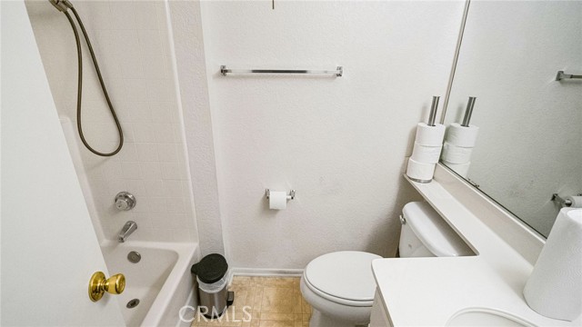 Detail Gallery Image 23 of 34 For 1812 E Carson St, Long Beach,  CA 90807 - – Beds | – Baths