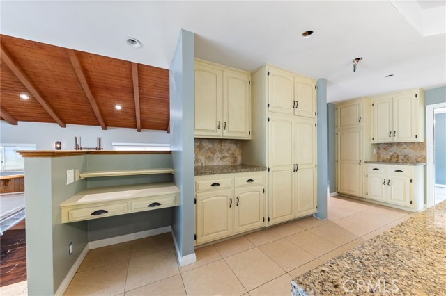 Detail Gallery Image 14 of 75 For 845 N Glendora Ave, Glendora,  CA 91741 - 4 Beds | 4 Baths