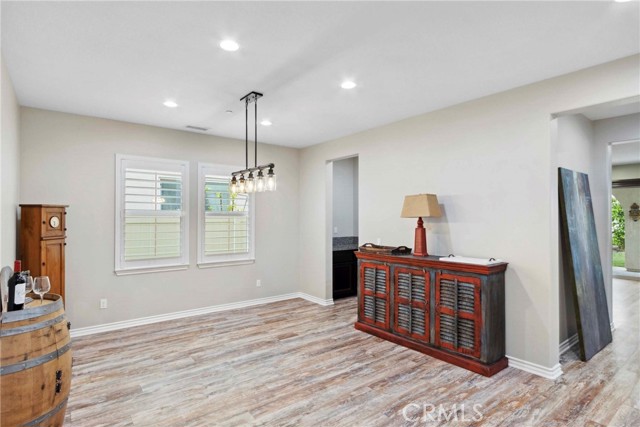 45976 Camino Rubi, Temecula CA: https://media.crmls.org/medias/c108d0eb-6f5b-4c0b-b937-c1af93de98ed.jpg