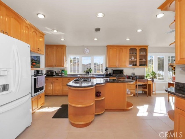 Gourmet Kitchen with Center Island