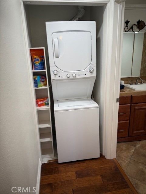 Detail Gallery Image 13 of 26 For 2022 via Mariposa #D,  Laguna Woods,  CA 92637 - 2 Beds | 2 Baths