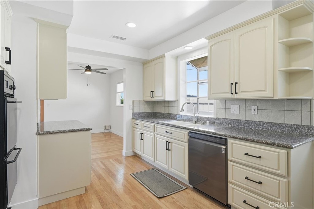 MLS #PV25274211 image #11