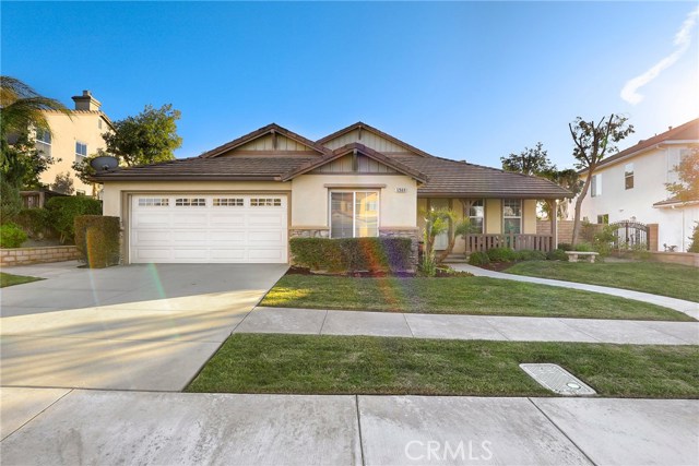 12669 Royal Palm Ln, Riverside, CA 92503