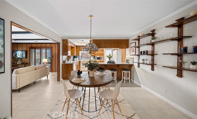 Detail Gallery Image 13 of 50 For 224 W Crystal View Ave, Orange,  CA 92865 - 4 Beds | 2 Baths