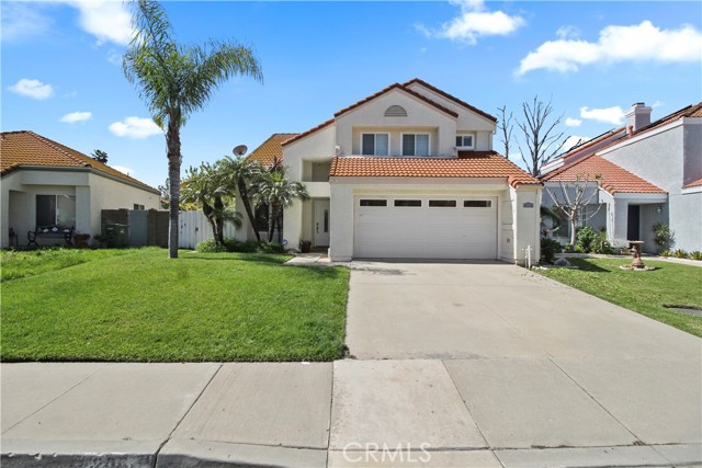 Detail Gallery Image 1 of 33 For 2061 Riverbirch Dr, Simi Valley,  CA 93063 - 4 Beds | 2/1 Baths