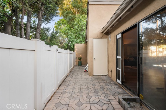 1137 Mountain Gate Road, Upland CA: https://media.crmls.org/medias/c10e33a9-1492-4b9b-bdc6-92d24dfa8bd3.jpg