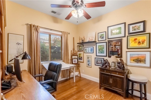 Detail Gallery Image 12 of 21 For 43 Redeemers Loop, Chico,  CA 95973 - 3 Beds | 2 Baths