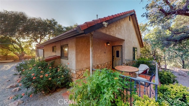 Detail Gallery Image 4 of 36 For 1248 Rocky Rd #2,  Simi Valley,  CA 93063 - 2 Beds | 2/1 Baths