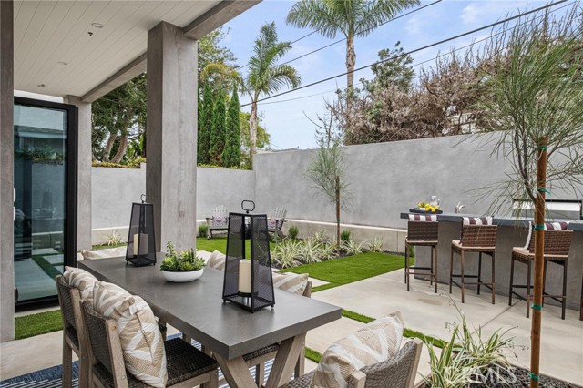 3609 Oak Avenue, Manhattan Beach CA: https://media.crmls.org/medias/c10fb062-c069-434d-8825-047e06b34eb9.jpg
