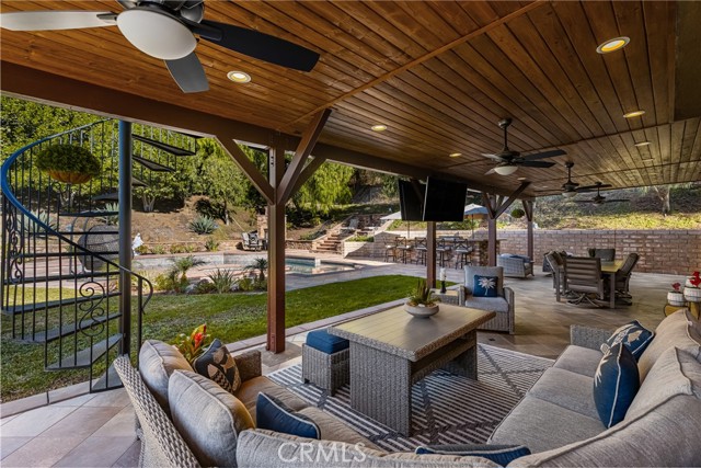 Detail Gallery Image 36 of 75 For 18151 Bryan Ct, Yorba Linda,  CA 92886 - 4 Beds | 4/1 Baths