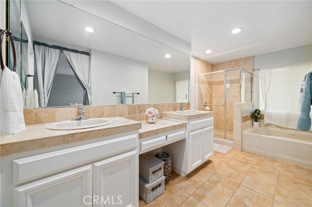 Detail Gallery Image 19 of 35 For 16741 Tim Ln, Van Nuys,  CA 91406 - 4 Beds | 3 Baths