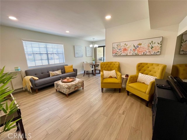 Detail Gallery Image 3 of 21 For 5300 E Waverly Dr #A2,  Palm Springs,  CA 92264 - 2 Beds | 1/1 Baths