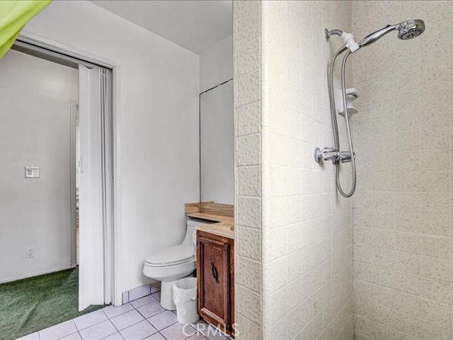 Detail Gallery Image 14 of 49 For 2215 Fitzgerald Ave, Commerce,  CA 90040 - 2 Beds | 2 Baths