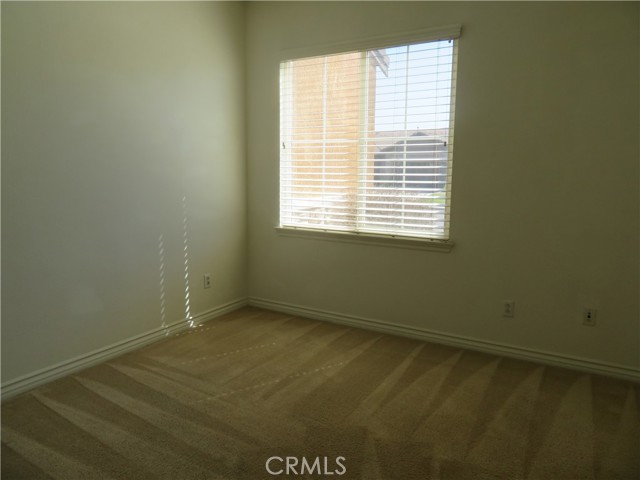14336 Saline Drive, Eastvale CA: https://media.crmls.org/medias/c110b1ba-df91-4e09-84b8-ac45852ff5f0.jpg
