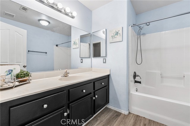 Detail Gallery Image 20 of 27 For 44840 Fenhold, Lancaster,  CA 93535 - 3 Beds | 2 Baths