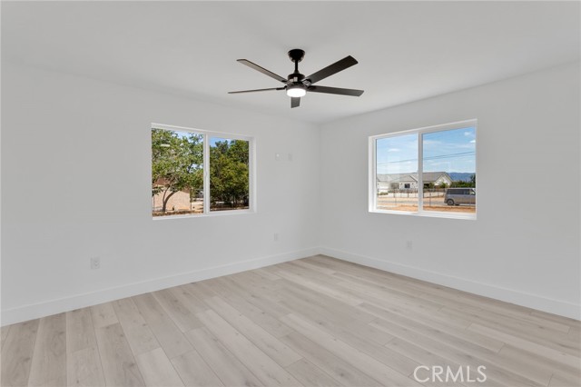 Detail Gallery Image 18 of 46 For 16212 Mesquite St, Hesperia,  CA 92345 - 4 Beds | 2/1 Baths