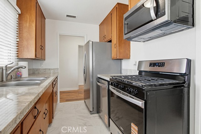 Detail Gallery Image 23 of 50 For 211 S Date, Anaheim,  CA 92805 - 3 Beds | 1 Baths