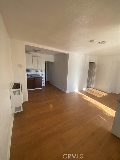 7044 Pierce Avenue, Whittier CA: https://media.crmls.org/medias/c1118e64-b5fb-4f79-8cb7-44a4a650531c.jpg