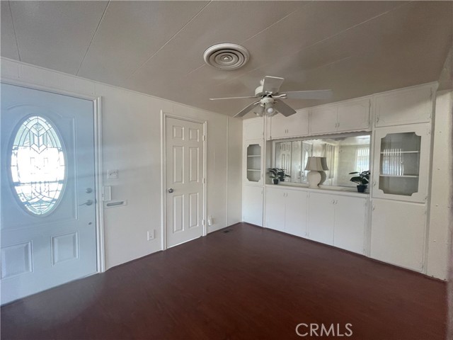 Detail Gallery Image 9 of 41 For 12220 5th #146,  Yucaipa,  CA 92399 - 3 Beds | 3 Baths