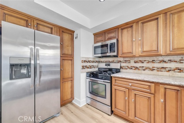 Detail Gallery Image 12 of 41 For 1602 E Oak Hill Ct, Ontario,  CA 91761 - 4 Beds | 2 Baths