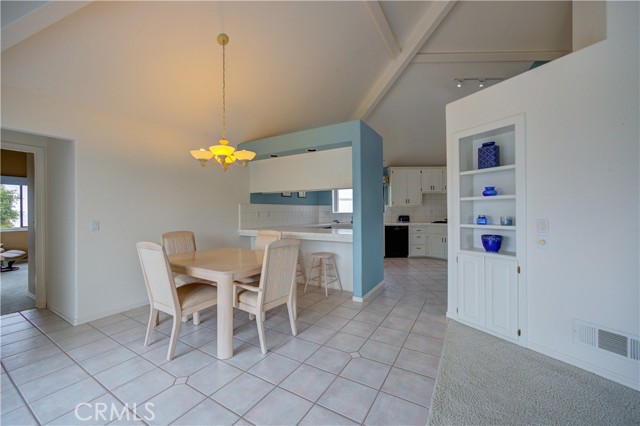 Detail Gallery Image 8 of 50 For 402 Valley View Dr, Pismo Beach,  CA 93449 - 4 Beds | 3/2 Baths