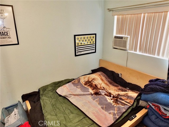 744 Gladys Avenue, Long Beach CA: https://media.crmls.org/medias/c1137857-bfbc-4bde-a668-48b6c9b00468.jpg