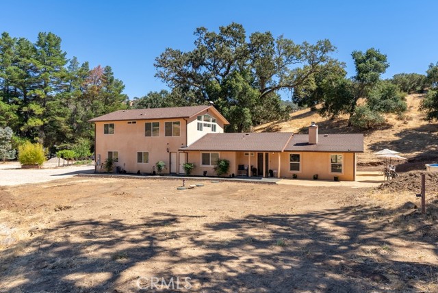 Detail Gallery Image 9 of 65 For 11300 Santa Lucia Rd, Atascadero,  CA 93422 - 4 Beds | 3/1 Baths