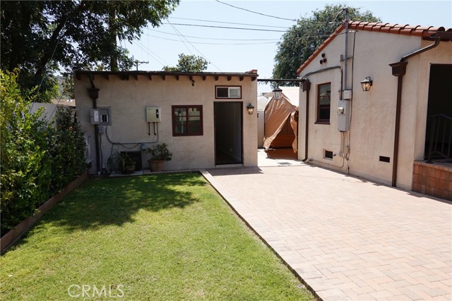 430 Sonora Avenue, Glendale CA: https://media.crmls.org/medias/c114a56d-41e6-408c-a9f3-80b97e07a62f.jpg