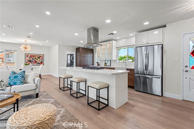 2116 E Thackery Street, West Covina CA: https://media.crmls.org/medias/c114bcc0-f6d5-416f-a8d9-973882d1d5f3.jpg