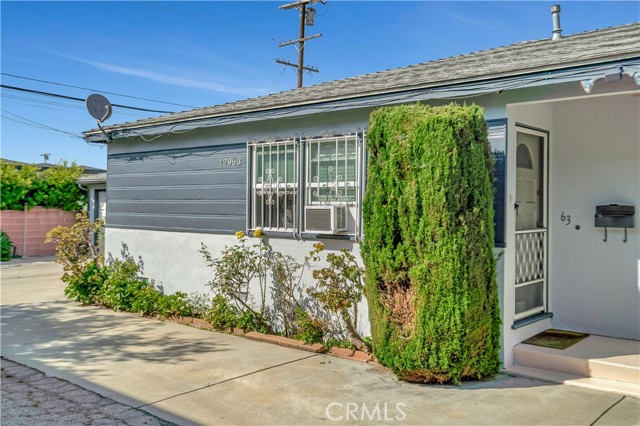 12961 Panama Street, Los Angeles CA: https://media.crmls.org/medias/c1152bf9-f34a-49f7-a1d3-7f84b1b463b9.jpg