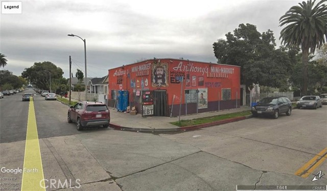308 E 56th Street, Los Angeles CA: https://media.crmls.org/medias/c115b1d3-58e2-496a-bf39-a54c2f274681.jpg