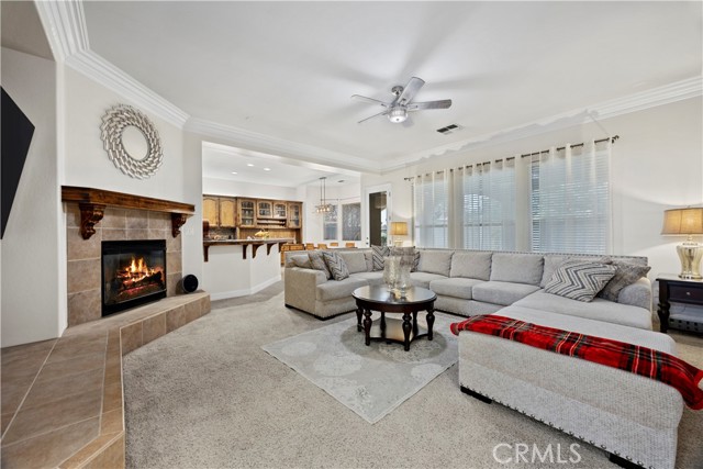 Detail Gallery Image 11 of 33 For 9905 Lightner Way, Bakersfield,  CA 93311 - 3 Beds | 2/1 Baths