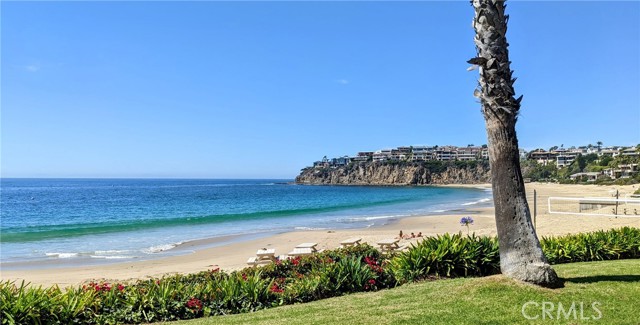 1131 Emerald Bay, Laguna Beach CA: https://media.crmls.org/medias/c116667e-b2ad-4166-8061-8ded0ddcd65c.jpg