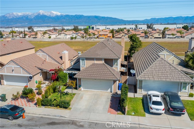 Detail Gallery Image 4 of 32 For 16164 Valleyvale Dr, Fontana,  CA 92337 - 4 Beds | 3 Baths