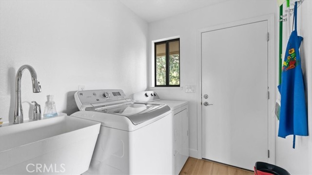 29 Zepher Way, Oroville CA: https://media.crmls.org/medias/c117499f-cf33-431c-9cdc-e62bc039d95b.jpg