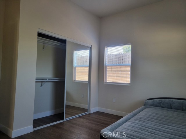 Detail Gallery Image 12 of 25 For 21753 Romar St, Chatsworth,  CA 91311 - 2 Beds | 2 Baths
