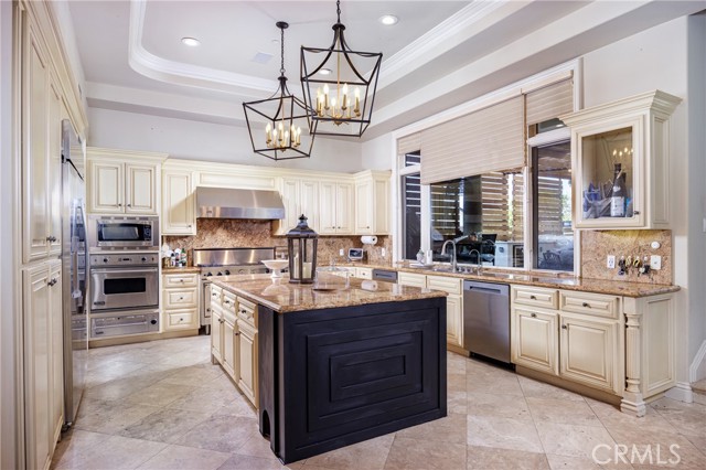 20391 Cypress Street, Newport Beach CA: https://media.crmls.org/medias/c11872b2-d86b-41f5-9109-53815a4eb46d.jpg