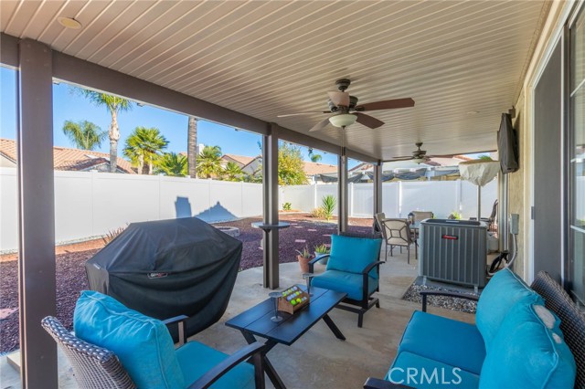 Detail Gallery Image 9 of 52 For 28398 Inverness Ct, Menifee,  CA 92584 - 3 Beds | 3 Baths