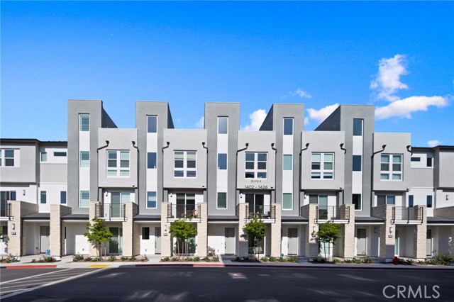 Front Image Thumbnail for CRTR25221773