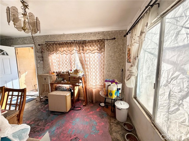 Detail Gallery Image 18 of 58 For 82449 1st St, Trona,  CA 93562 - 6 Beds | 3 Baths