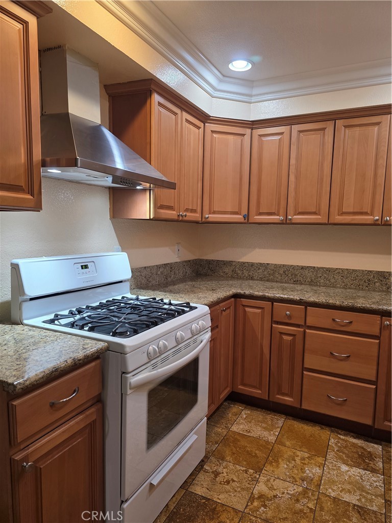 MLS #TR25232652 image #2