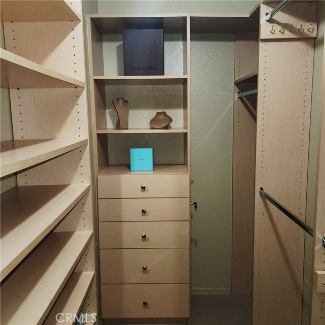 3800 STOCKER ST, View Park CA: https://media.crmls.org/medias/c11b77ff-9faf-4f63-9655-5a9125ad3ae6.jpg