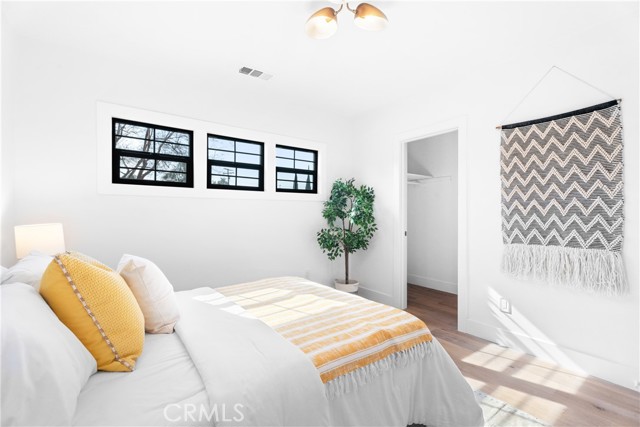 Detail Gallery Image 15 of 35 For 2327 Bonnie Brae, Santa Ana,  CA 92706 - 4 Beds | 2 Baths