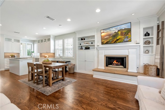 Detail Gallery Image 18 of 59 For 6401 Dogwood Dr, Huntington Beach,  CA 92648 - 4 Beds | 2/1 Baths