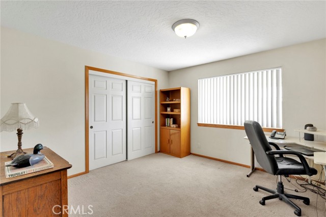 Detail Gallery Image 35 of 69 For 11062 Hollister Rd, Oak Hills,  CA 92344 - 4 Beds | 3 Baths