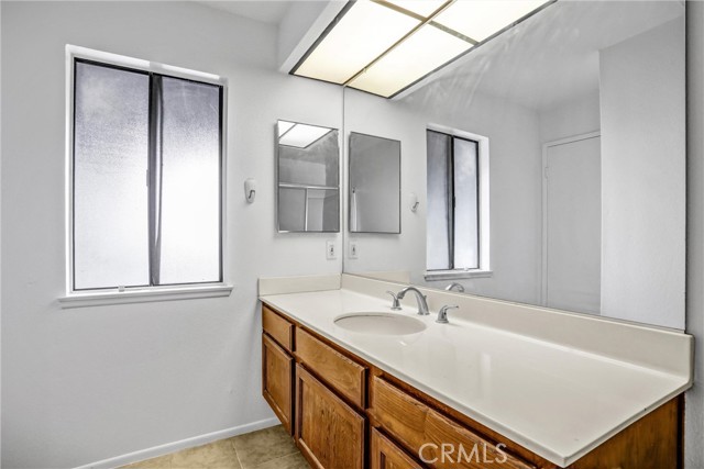 Detail Gallery Image 18 of 30 For 1110 Strawberry, Glendora,  CA 91740 - 2 Beds | 3 Baths