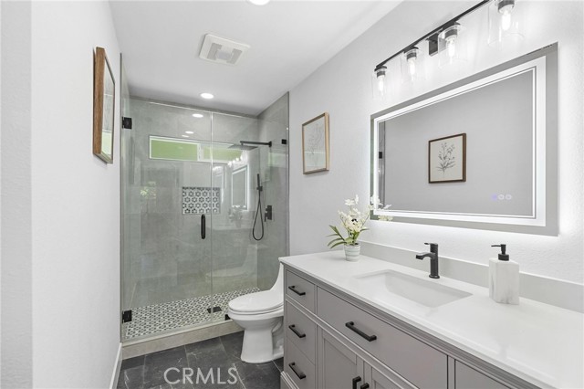 Detail Gallery Image 30 of 75 For 4925 Topeka Dr, Tarzana,  CA 91356 - 3 Beds | 2/1 Baths