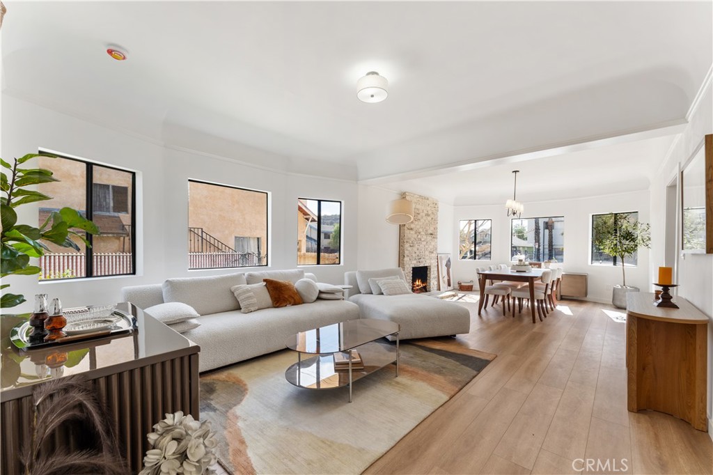 137 E Avenue 42