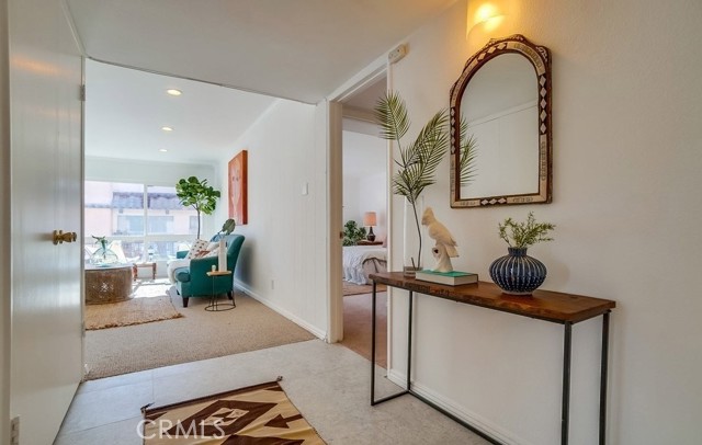 1127 E Del Mar Boulevard, Pasadena CA: https://media.crmls.org/medias/c11e37c6-d3aa-48f3-a11b-f7c3cf2e4325.jpg