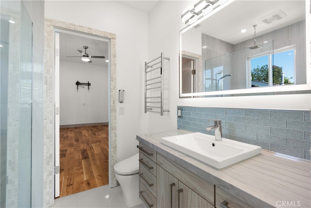 MLS #OC25246819 image #48